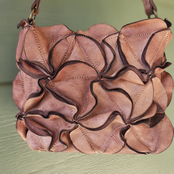 Pink Leather Appliqué Bag - Picture 4 of 10